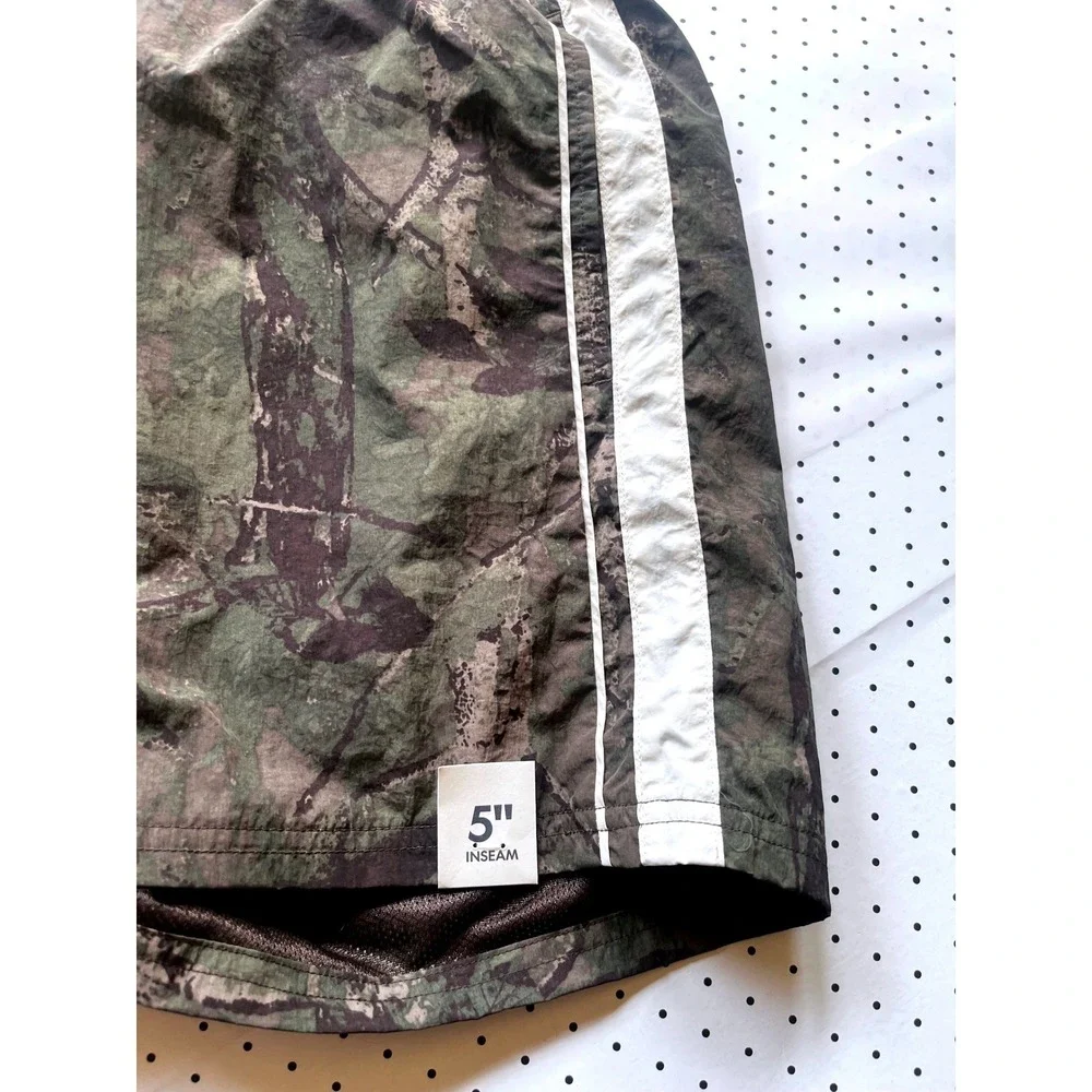 No Boundaries dark green